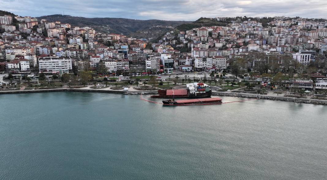 Zonguldak'ta batan geminin personelini arama çalışmaları sürüyor 7